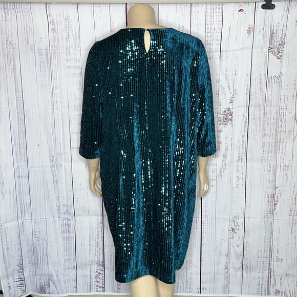 Lane Bryant Size 22 Teal Velvet - Sequin Sparkle Shift Dress - Picture 3 of 4
